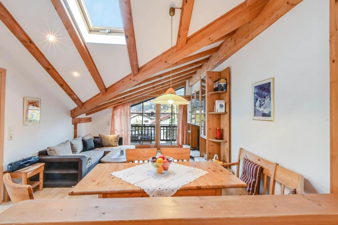 Katharinenhof Ferienwohnung Zugspitze Гармиш-Партенкирхен Екстериор снимка