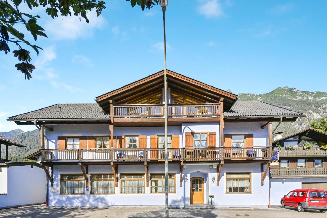 Katharinenhof Ferienwohnung Zugspitze Гармиш-Партенкирхен Екстериор снимка